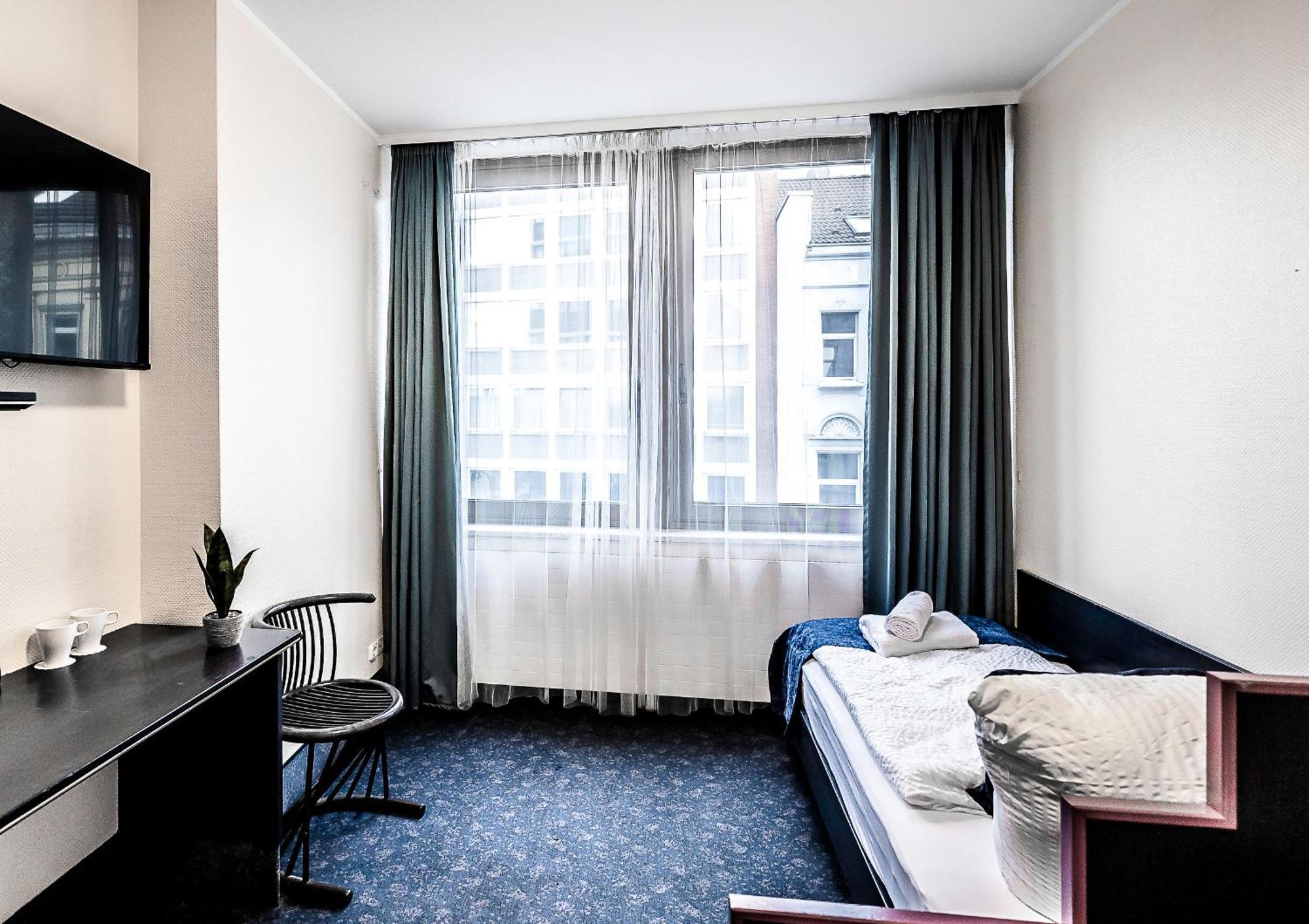 Mirage Duesseldorf-neuss Hotel 3*